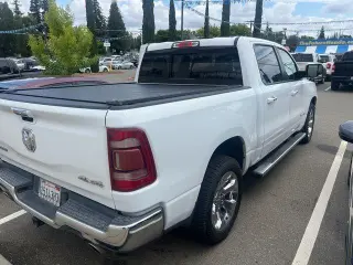 Ram 1500 2019 4x4 Big Horn 4dr Crew Cab 5.6 ft. SB Pickup