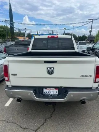 Ram 1500 2018 4x4 Laramie 4dr Crew Cab 5.5 ft. SB Pickup