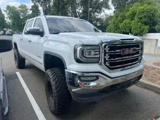 GMC Sierra 1500 2018 4x4 SLT 4dr Crew Cab 6.5 ft. SB