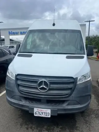 Mercedes-Benz Sprinter 2020 4x2 2500 3dr 144 in. WB Cargo Van (2.0L I4)