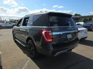 Ford Expedition 2021 4x4 XLT 4dr SUV