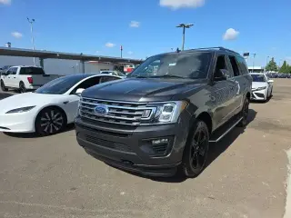 Ford Expedition 2021 4x4 XLT 4dr SUV