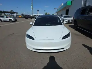 Tesla Model 3 2024 AWD Long Range 4dr Sedan