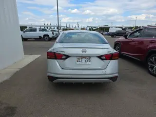 Nissan Altima 2024 2.5 SV 4dr Sedan