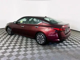 Nissan Altima 2024 2.5 SV 4dr Sedan