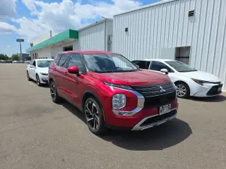 Mitsubishi Outlander 2024 SE 4dr SUV