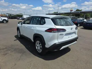 Toyota Corolla Cross 2026 L 4dr Crossover