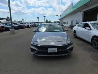 Hyundai ELANTRA 2024 SEL 4dr Sedan