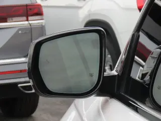 Jeep Grand Cherokee 2022 4x4 Overland 4dr SUV (midyear release)