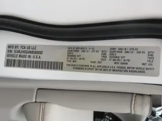 Jeep Grand Cherokee 2022 4x4 Overland 4dr SUV (midyear release)