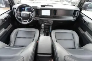 Ford Bronco 2023 4x4 Black Diamond 4dr SUV