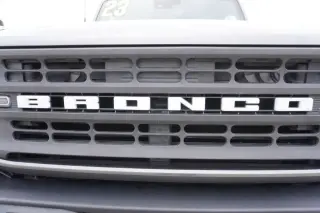 Ford Bronco 2023 4x4 Black Diamond 4dr SUV