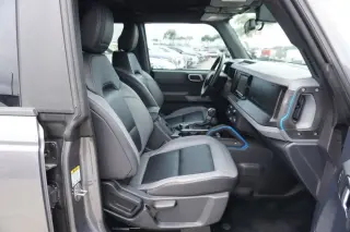 Ford Bronco 2023 4x4 Black Diamond 4dr SUV