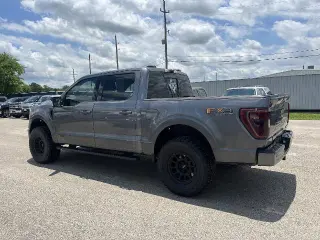 Ford F-150 2023 4x4 XLT 4dr SuperCrew 6.5 ft. SB