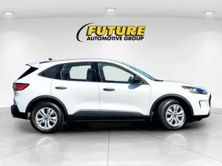 Ford Escape 2022 S 4dr SUV