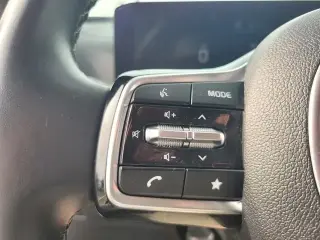 Kia Sorento 2024 S 4dr SUV