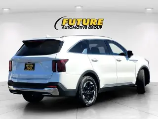 Kia Sorento 2024 S 4dr SUV