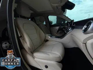 Mercedes-Benz GLC 2022 GLC 300 4dr SUV