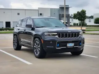 Jeep Grand Cherokee 2022 4x4 Overland 4xe 4dr SUV