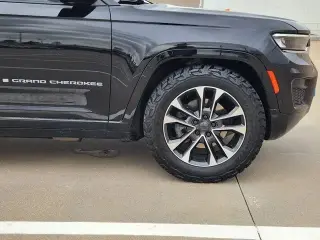 Jeep Grand Cherokee 2022 4x4 Overland 4xe 4dr SUV