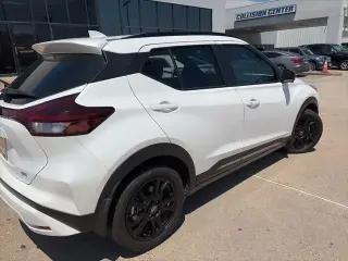 Nissan Kicks 2024 SR 4dr Crossover
