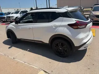 Nissan Kicks 2024 SR 4dr Crossover