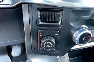 Ford F-150 2022 4x4 Lariat 4dr SuperCrew 5.5 ft. SB