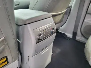 Toyota Highlander 2013 Base 4dr SUV (2.7L l4)
