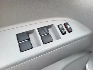 Toyota Highlander 2013 Base 4dr SUV (2.7L l4)