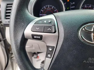 Toyota Highlander 2013 Base 4dr SUV (2.7L l4)