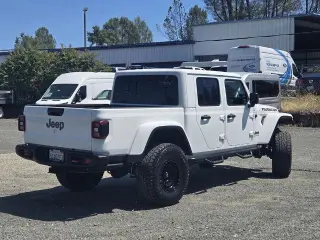 Jeep Gladiator 2021 4x4 Rubicon 4dr Crew Cab 5.0 ft. SB