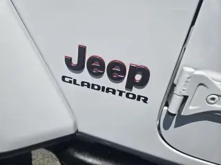 Jeep Gladiator 2021 4x4 Rubicon 4dr Crew Cab 5.0 ft. SB