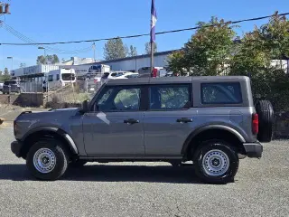 Ford Bronco 2025 4x4 Base 4dr SUV