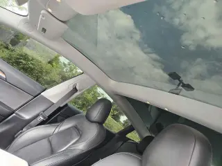 Tesla Model 3 2023 4dr Sedan