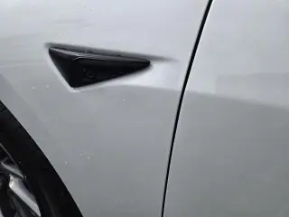 Tesla Model 3 2023 4dr Sedan