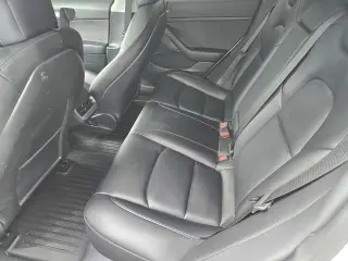 Tesla Model 3 2023 4dr Sedan