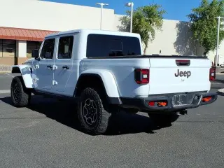 Jeep Gladiator 2022 4x4 Mojave 4dr Crew Cab 5.0 ft. SB