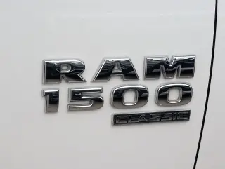 Ram 1500 Classic 2022 4x2 Tradesman 4dr Quad Cab 6.3 ft. SB Pickup