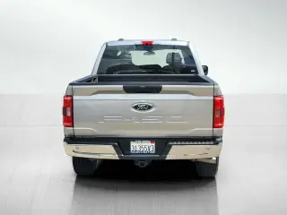 Ford F-150 2022 4x4 XL 4dr SuperCrew 6.5 ft. SB