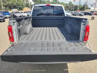 Ford F-150 2022 4x4 XL 4dr SuperCrew 6.5 ft. SB