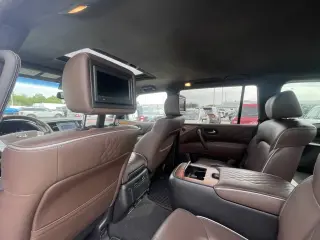 INFINITI QX80 2017 AWD Limited 4dr SUV