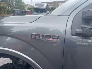 Ford F-150 2019 4x4 Lariat 4dr SuperCrew 5.5 ft. SB