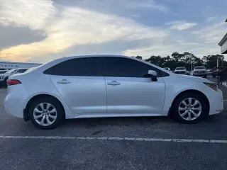 Toyota Corolla 2022 LE 4dr Sedan