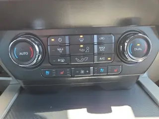 Ford F-150 2019 4x4 Lariat 4dr SuperCrew 5.5 ft. SB