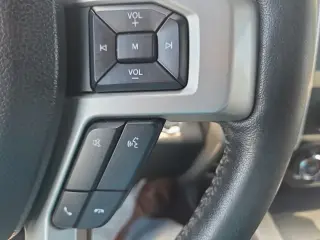 Ford F-150 2019 4x4 Lariat 4dr SuperCrew 5.5 ft. SB