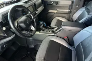 Ford Bronco 2022 4x4 Black Diamond 4dr SUV