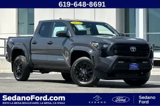Toyota Tacoma 2024 4x4 SR5 4dr Double Cab 5.0 ft SB