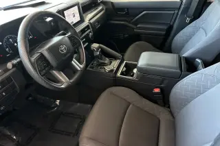 Toyota Tacoma 2024 4x4 SR5 4dr Double Cab 5.0 ft SB