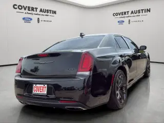 Chrysler 300 2023 Touring L 4dr Sedan