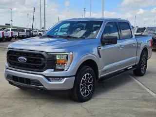 Ford F-150 2023 4x4 XLT 4dr SuperCrew 5.5 ft. SB